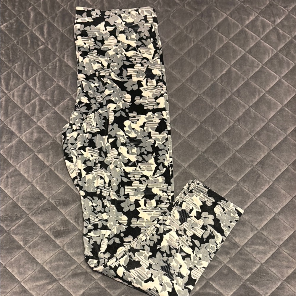 Climateright Black and White Abstract Print Pants
